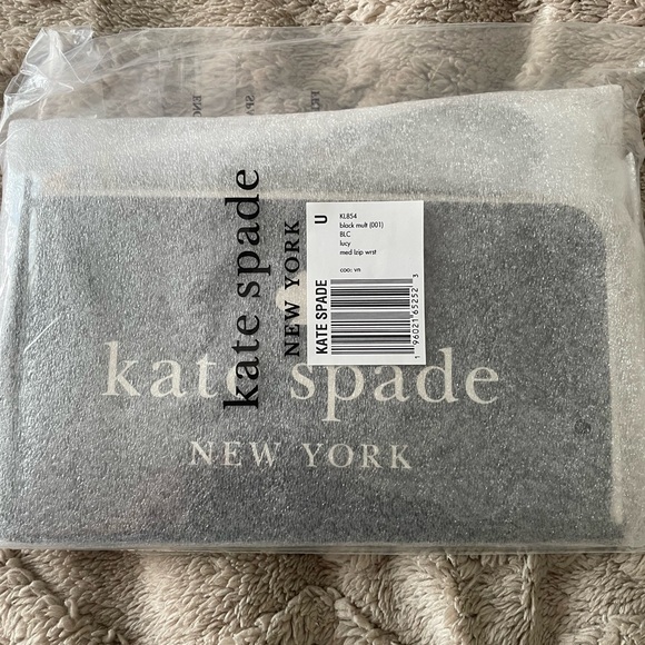 NWT Kate Spade Black Lucy Wristlet - Picture 4 of 5